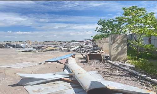 台风导致厂房结构损伤